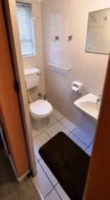 Blue Mountain Guest House - Bathroom