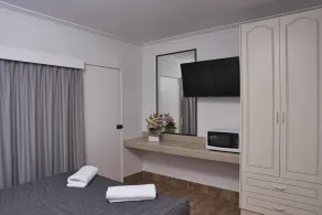 Leeton Centre Motel - Room