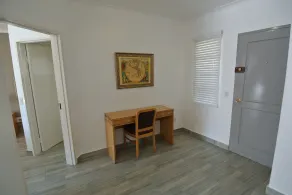 Airport Inn and Suites - Room