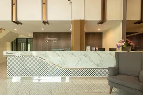 SJ Miracle Hotel - Resepsjon
