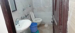 BABA SITARAM ASHRAM - Salle de bain