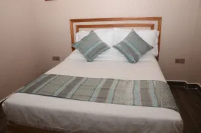 Kim Hotel - Zimmer