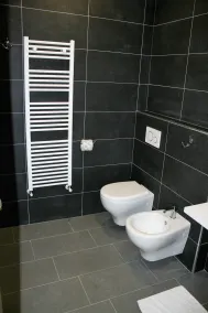 Hotel Magenta - Bathroom