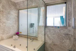 Villa La Mer - Bathroom