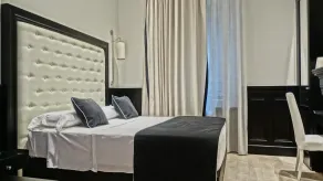 Vaticano Royal Suite Guest House - Quarto