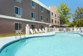 Holiday Inn Express Hotel & Suites Mebane by IHG - Pool
