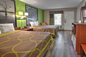 Super 8 by Wyndham Knoxville West/Farragut - Chambre