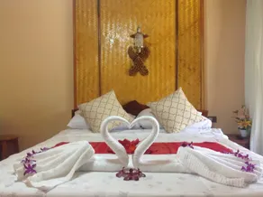 Ruan Mai Naiyang Beach Resort - Rom
