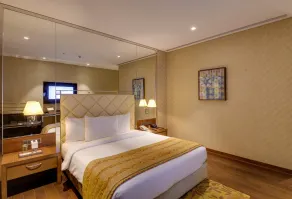 Niranta Transit Hotel Terminal 2 Arrivals/Landside - Room