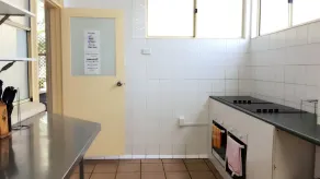 Gold Coast Backpackers - Hostel - Restaurant