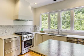 5 Mi to Dtwn York: Spacious Family Home - Interiør