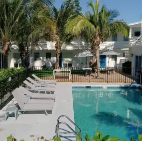 Seaspray Surf Lodge - Piscine