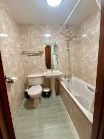 Mount Pleasant Hotel - Bathroom