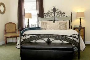 Monarch Cove Inn - Chambre