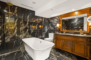 The Terrace Hotel - Bathroom