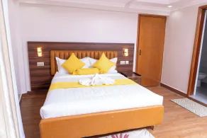 Arise Sunshine Hotel - Room