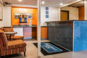 Rodeway Inn Muskegon Airport - Hall