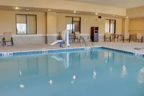 Holiday Inn Express Hotel & Suites Texarkana East by IHG - Pool
