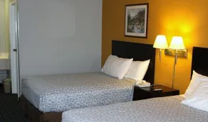 Express Inn & Suites  - Værelse