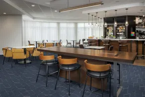 Courtyard by Marriott Seattle Kirkland - Restaurant