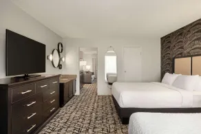 Embassy Suites by Hilton Fort Lauderdale 17th Street - Room