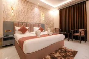 Virasat Hotel by Triveni Grand - Habitación