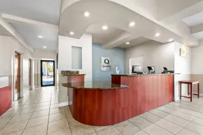 Quality Inn Weeki Wachee - Spring Hill - Lobby