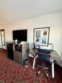 Ramada by Wyndham Sherwood Park - Chambre