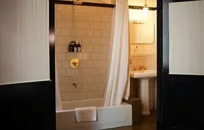 Hotel O Ieper - Bathroom
