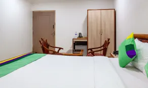 Treebo Y Hotels Elite, Khandagiri - Room