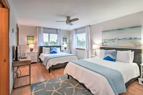 Canal-Front Vacation Rental in Ocean Shores - Interiör
