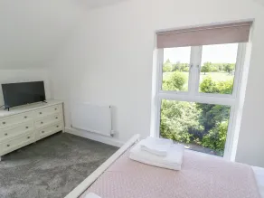 Landhaus mit Sauna, Pool und Garten - Zimmer