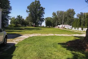 Eastlake Home w/ Patio < 1 Mi to Lake Erie! - Intérieur
