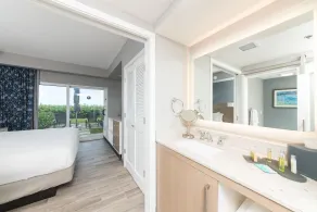 DoubleTree Suites by Hilton Melbourne Beach Oceanfront - Chambre