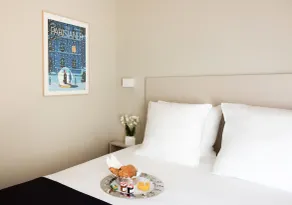 Hôtel Helzear Etoile by Esteem - Room