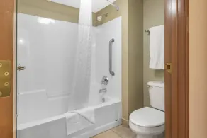 Comfort Inn Iron Mountain North - Zimmer