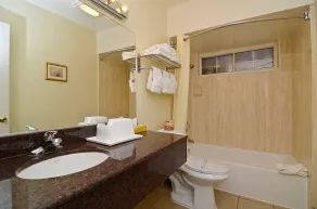 Rodeway Inn Convention Center - Salle de bain