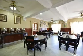 Hotel Winsum Hill Solan - Restaurant