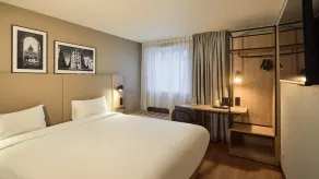Campanile PRIME - Saint-Quentin-en-Yvelines - Rom