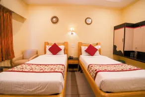 Hotel Kinnera Comforts - Room
