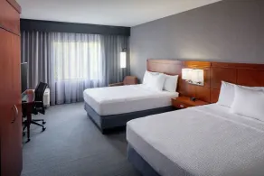 Courtyard by Marriott Charleston Downtown/Civic Center - Chambre