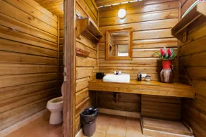 Jaguar Creek - Bathroom