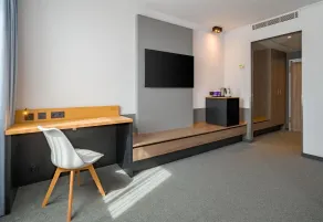Spark by Hilton Wuppertal City Centre - Room