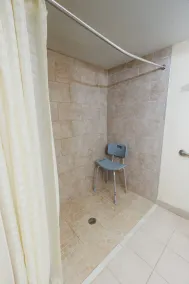 Garnet Inn & Suites, Orlando - Badrum