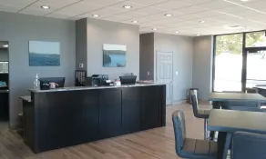 Lake Norfork Resort - Lobby