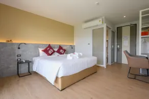 Tour De Phuket Hotel - SHA Plus - Chambre