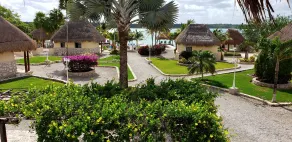 Bacalar Lagoon Resort - Ausblick vom Zimmer