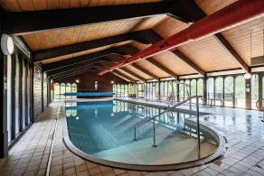 Harcombe House Rooms - First Floor King - Pool