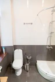 Gallery Hostel Tbilisi - Badezimmer