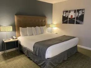 Redac Gateway Hotel Torrance - Chambre